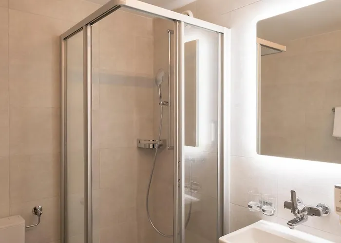 Отель Bahnhof 3*