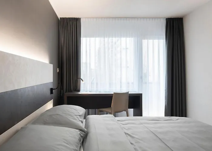 Bahnhof Отель 3*