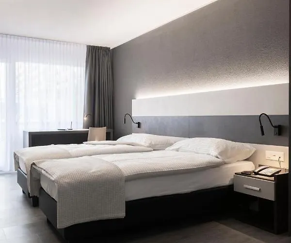 מלון Bahnhof Zollikofen