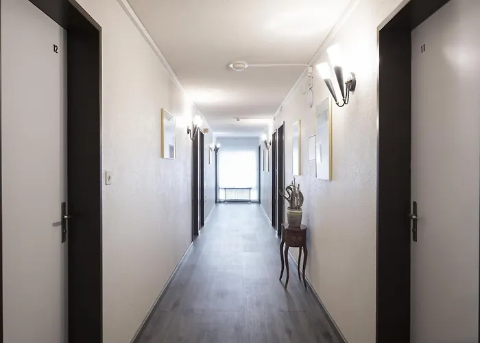 Bahnhof 3* Zollikofen