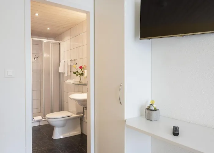 מלון Bahnhof Zollikofen