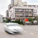 Bahnhof מלון Zollikofen